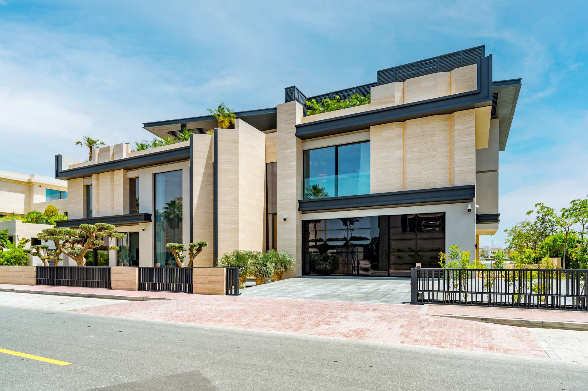 villas in Palm Jumeirah for sale