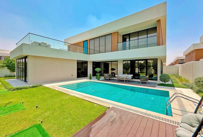 freehold villa for sale in Maliha Road